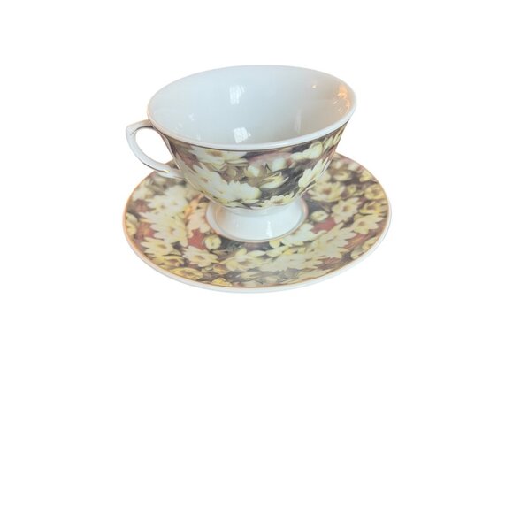 Victorian Trading Co July Teacup & Saucer Set Floral Design Bone China With Box - Picture 4 of 16